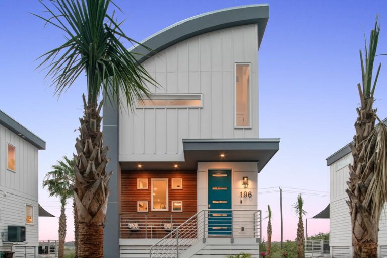Best Composite Siding for Coastal Climates: A Senior Editorial Guide